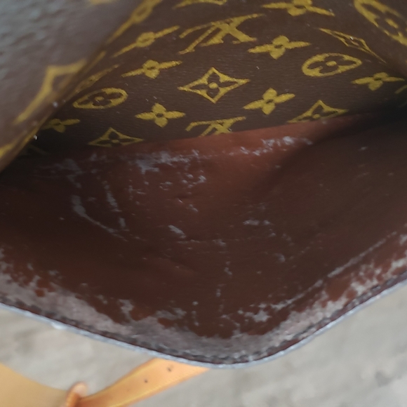 Authentic Pre-owned Louis Vuitton St Cloud GM - Picture 7 of 17